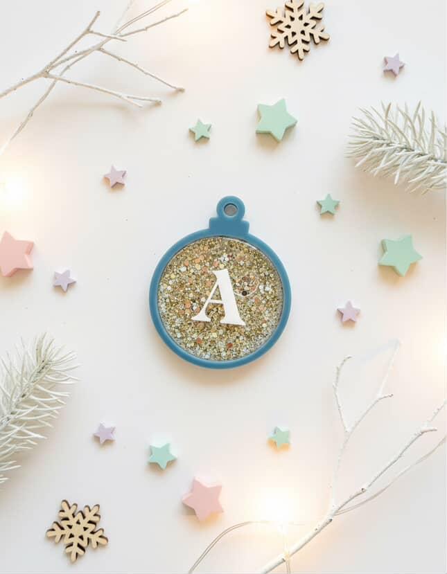 Classic Snowglobe Ornament
